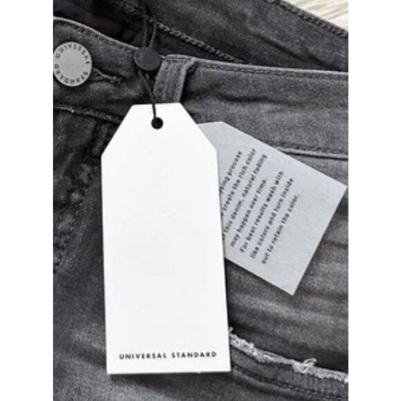 Universal Standard Logan High Rise Vintage Jeans 38 NWT Distressed Gray 90s Y2K - Picture 5 of 5